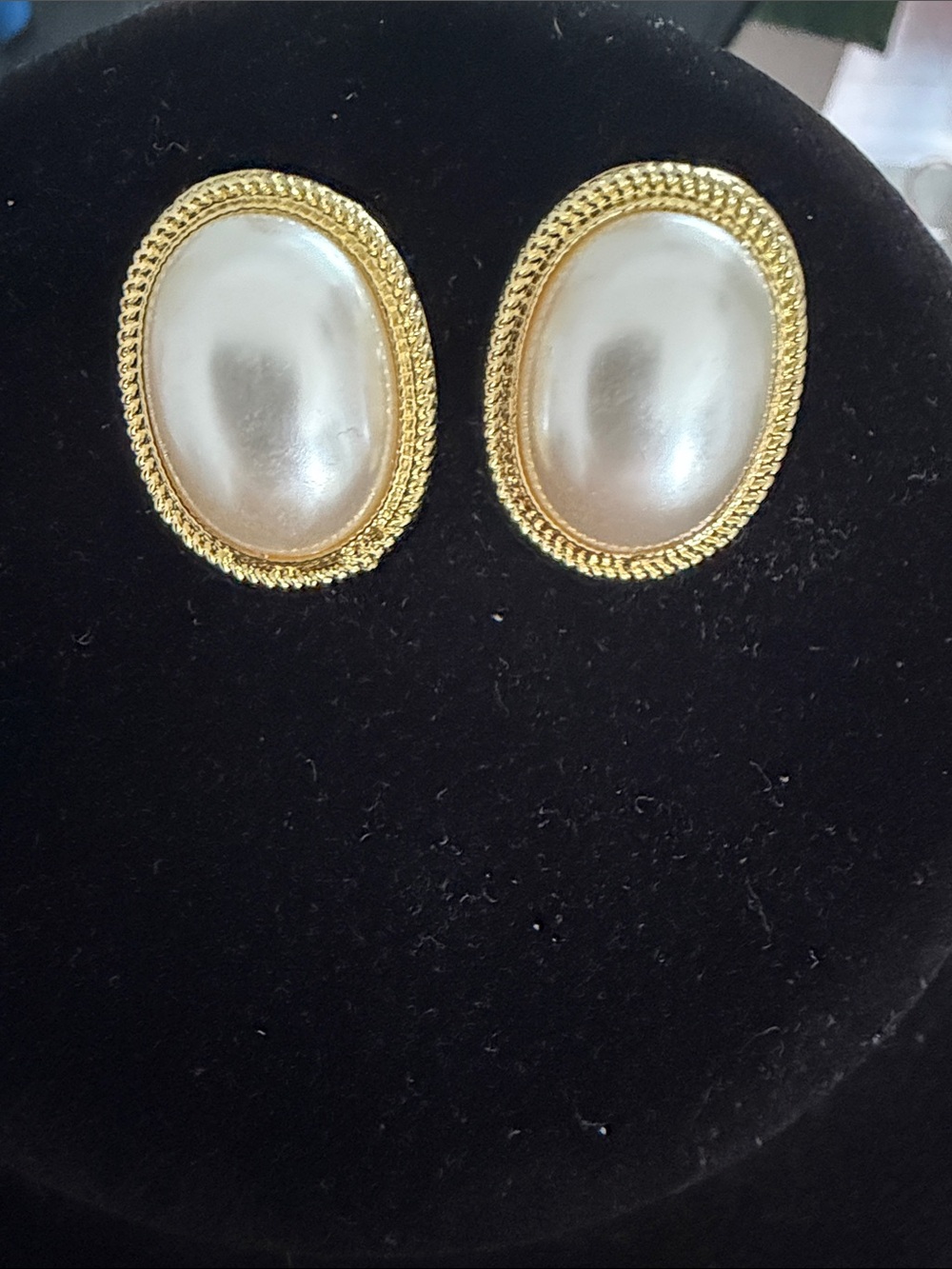 Gold-Tone Pearl Oval Clip-On Earrings